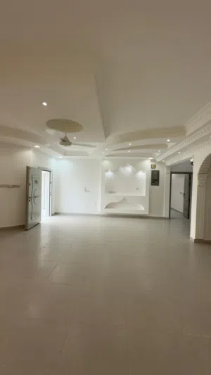 448 m2 More than 6 bedrooms Villa for Sale in Muscat Amerat