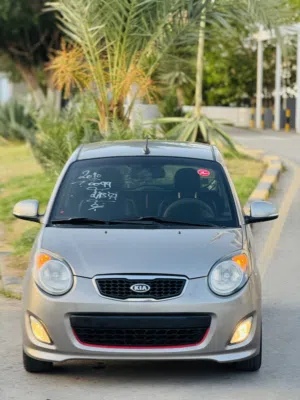 Used Kia Picanto in Tripoli