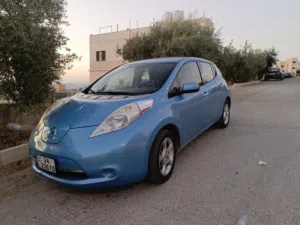 نيسان ليف كهربا موديل 2013