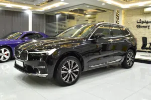 Volvo XC60 B5 AWD ( 2022 Model ) in Black Color GCC Specs