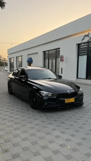 بي ام دبليو 320i 2017 للبيع او البدل بما يناسب