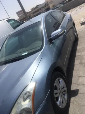 Used Nissan Altima in Farwaniya