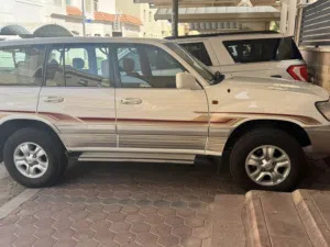 للبيع لاندكروزر جي اكس ار