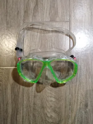 نظارة سباحة احترافي – سهل ومريح تحت الميه