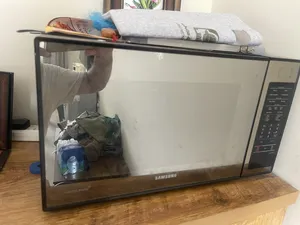 Samsung . 30+ Liters . Used2