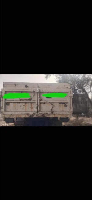 صناديق مخلفات