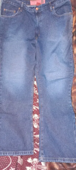 مقاس 38 جينس ازرق astride من الخارج