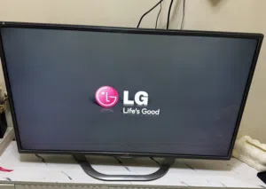 شاشه LG فيها عطل مكتوب ب الوصف LG 42 بوصة LED Smart TV موديل 42LA6210