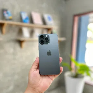 Apple iPhone 15 Pro Max 256 GB in Amman