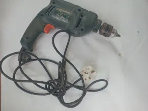 normal drill black and ducker  good condition