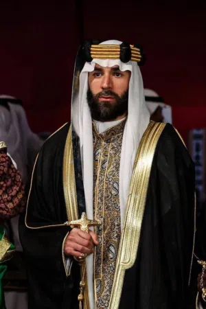 علي 