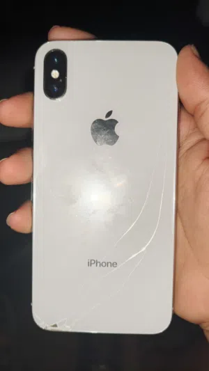 Apple iPhone X 64 GB in Al Maya