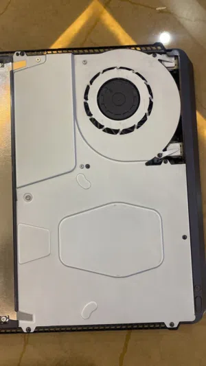 بلايستيشن 4 سلم Ps4 silm
