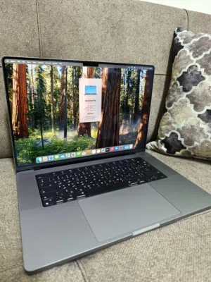 Apple MacBook Pro M1 Pro 16inch بسعر مغري جدا