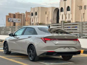 هونداي لنتراء