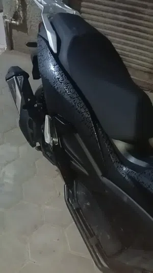 هاوجن adv200