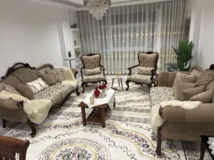 كنب حفر زان تصميم كلاسيك طقم فاخر فرش نظيف جدا جلوس مريح تنجيد نظيف