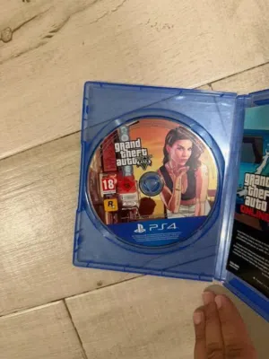 للبيع gta5 ps4