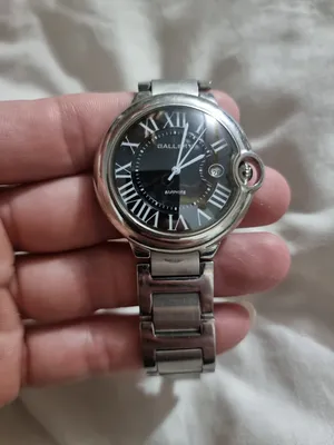 Others . Analog Quartz . Metallic . Used1