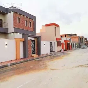 قطعة ارض 350 متر واجهتين للبيع زناته القديمة