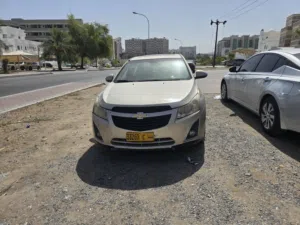 2013 Chevrolet Cruze LT Sedan with Sunroof and Modern Features