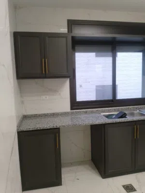 شقة فارغه للايجار في طبربور سوبر ديلوكس 2 نوم جديده لم تسكن