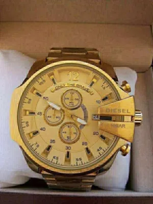 ساعتين ديزل جداد كوبي 10 بار ساعة الشجعان بطارية بسعر حرق