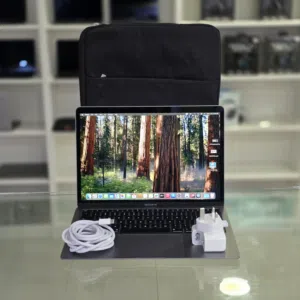 Best Deal – MacBook Air 2020 M1 512GB – 100% Battery – 3-Month Warranty – Price: 196 OMR