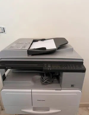 اله تصوير وثائق ricoh mp2014