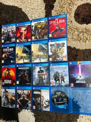 سيديات العاب بلاستيشن 4/5 مستخدم