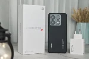 Mi 14t pro   مستعمل استعمال نضيف جدا معاه كامل ملحقاته  مكاني سوق الجمعة متوفر توصيل