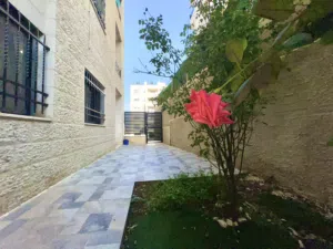 110 m2 2 Bedrooms Apartments for Rent in Ramallah and Al-Bireh Al Tira