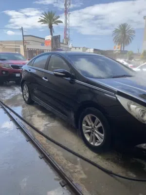 Used Hyundai Sonata in Tripoli