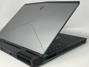 للبيع: لابتوب 17 Dell Alienware Gaming او تبديل ماك بوك
