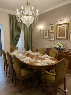 طاولة سفره خشب زان مع 10 كراسي