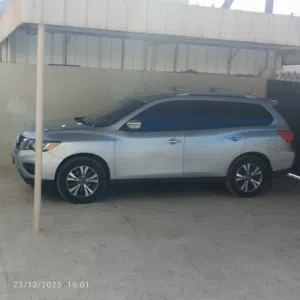 Used Nissan Pathfinder in Al Batinah