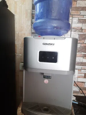 كولر مياه شغال حامي بارد استخدام خفيف