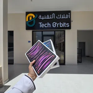 iPad Pro M2 11 inch 256GB مع ملحقات أصلية