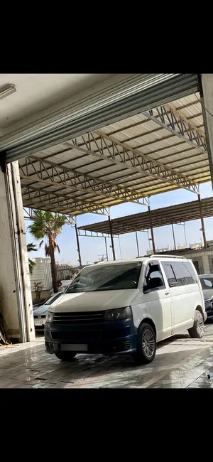 used-volkswagen-caravelle-in-nablus