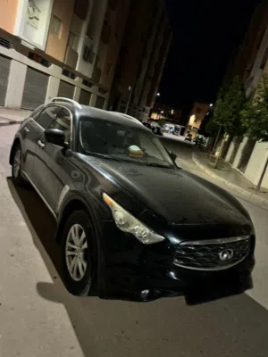Infiniti FX35