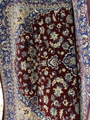 سجادة جديده غير مستعمله