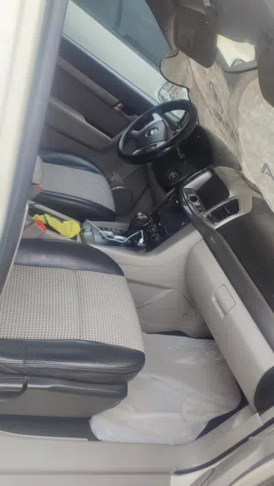 Used Chevrolet Captiva in Hawally