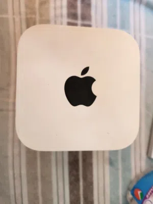 AirPort Time Capsule.