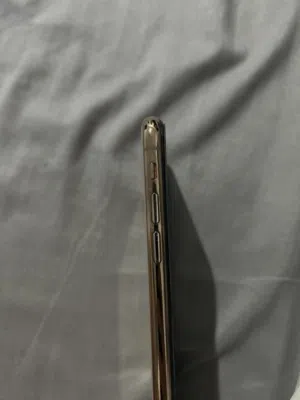 Apple iPhone XS 64 GB in Hawally