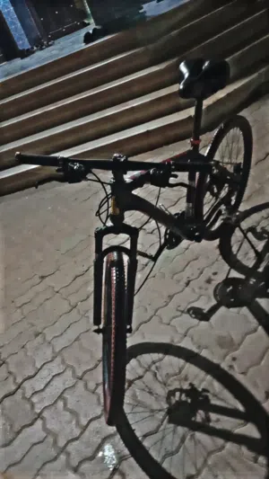 سيكل للبيع مستعمل شوي الحالة جديد