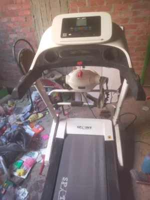 مشايه اسبرينت بحاله جيده جدا جداً جداً