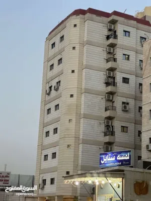 مطلوب شخص مصري محترم مشاركة شقة غرفة صالة حمام الفروانية ق3 مقابل الإدارة التعليمية