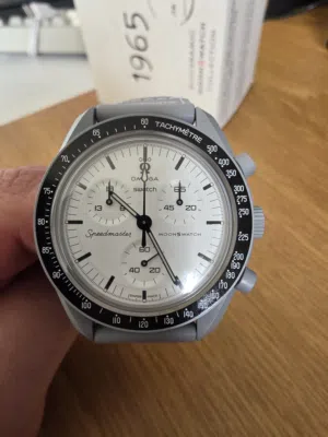 OMEGA SWATCH MOONWATCH 1965 41MM