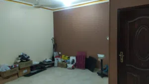 شقة مؤجره للبيع "فرصة استثمارية" بفيصل – شارع العشرين