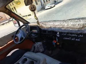 بيستا 95 للبيع مكانيك نظيف دهان 70 بل ميه منتهي ترخيص سنه وسبع شهور ولباص زي منتا شايف غرفه كويسه